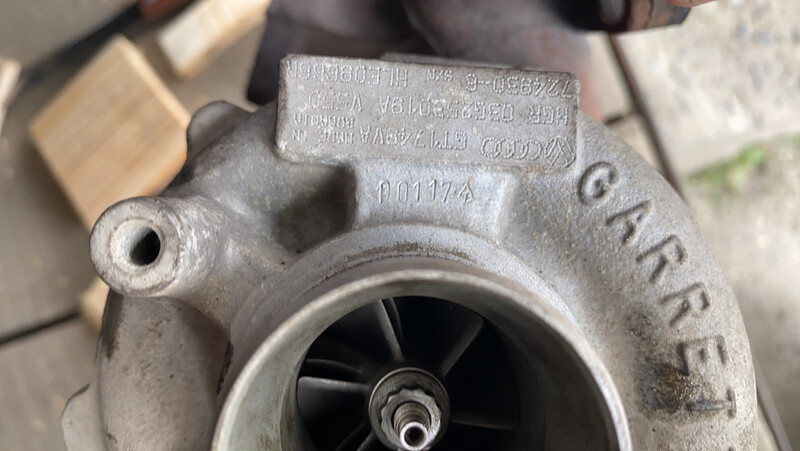 Турбина Volkswagen Touran  2005 2.0 Дизель Полонное