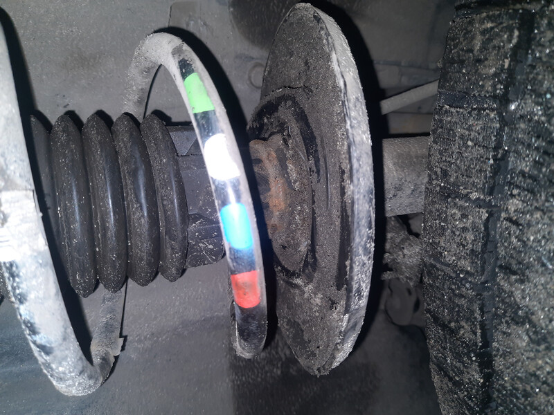 Пружина передняя Peugeot 308  2014 универсал 1.6 Дизель Украинка