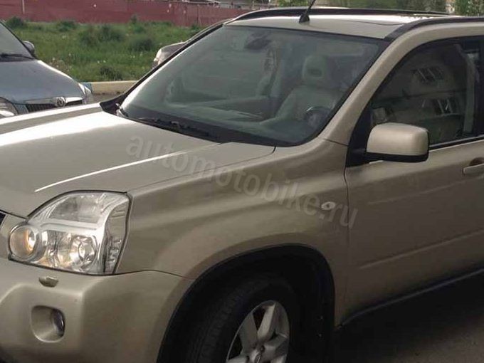 Бампер передний Nissan X-Trail T31 2009 г.  2.2 л бензин Киев