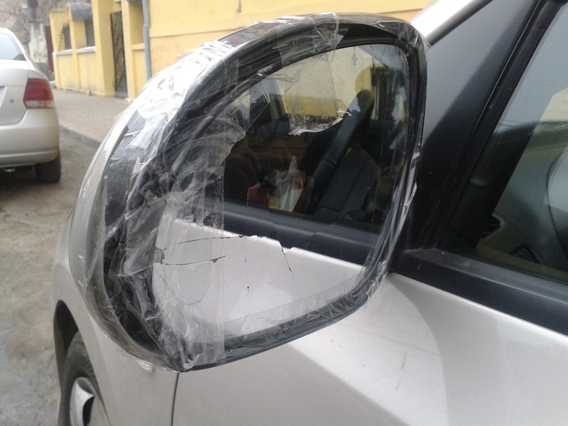 Левое боковое зеркало заднего вида Hyundai i30  2011 хэтчбек 1.6 Дизель Мукачево