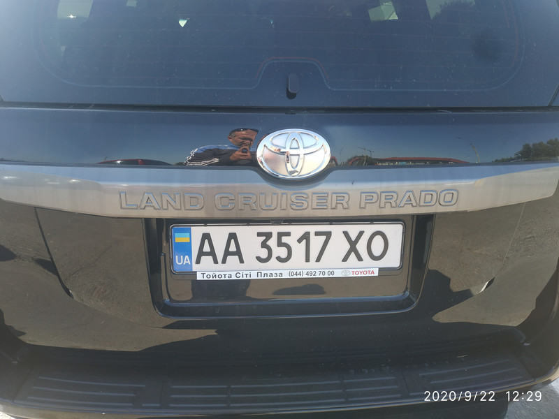 Хромированные накладка крышки багажника Toyota Land Cruiser Prado 150  2014 1.8 Бензин Киев