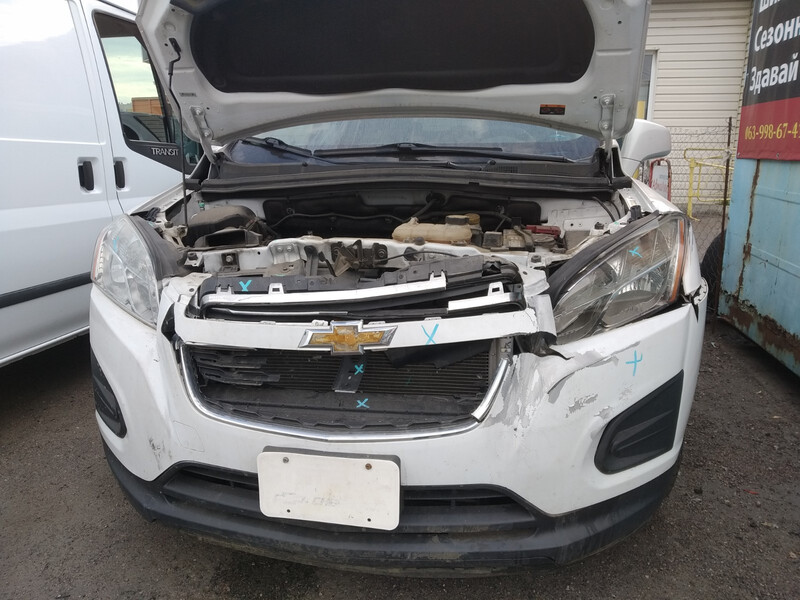 Бампер передний Chevrolet Trax 2016 г.  1.4 л бензин Черкассы