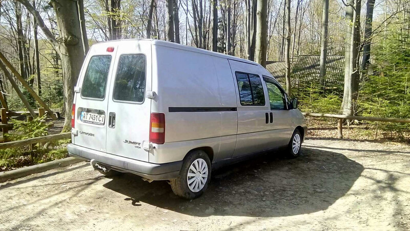 Стекло задней двери правое Citroen Jumpy 2002 г.  2.0 л дизель