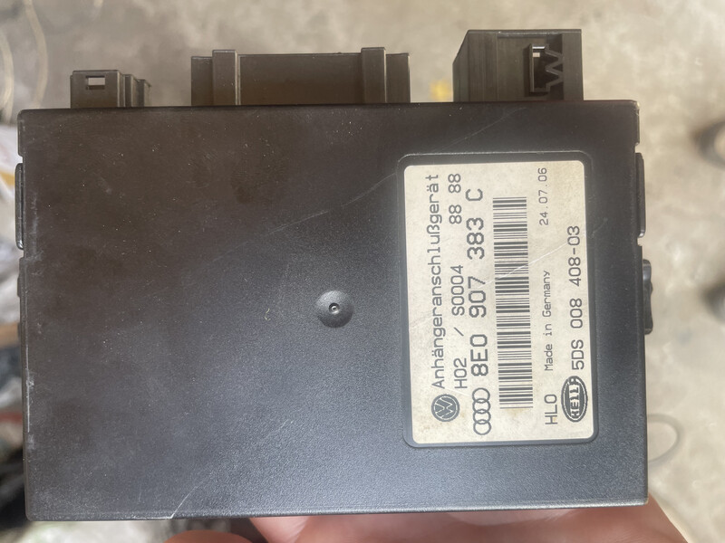 Блок управління фаркопом Volkswagen Touareg 2006 г.