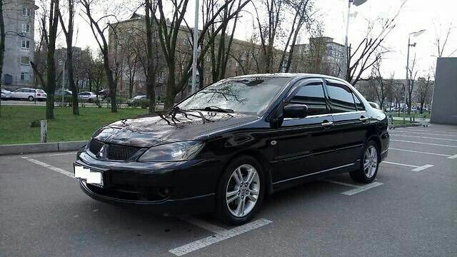 Бампер передний Mitsubishi Lancer 9  2007 2.0 Бензин Одесса