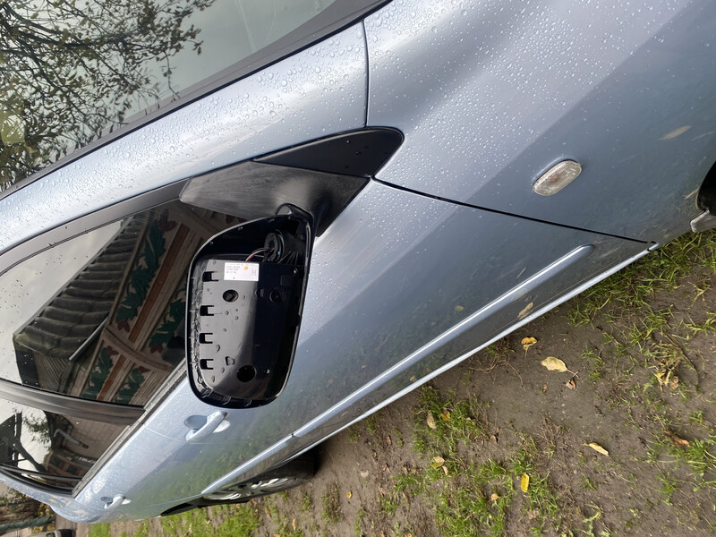 Накладка зеркала Toyota Corolla E120  2004 1.6 Бензин Черкассы