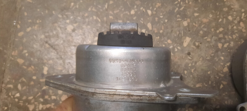 Подушка двигателя Alfa Romeo Stelvio 2020 г.  2.0 л