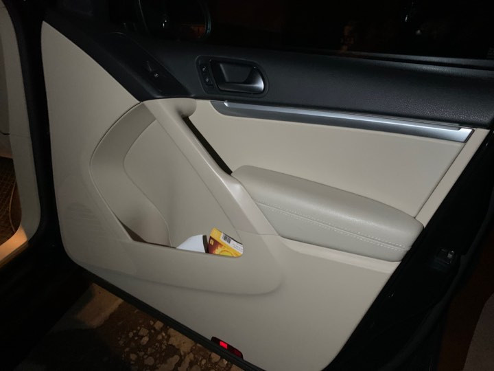 Карты дверей Volkswagen Tiguan  2013 2.0 Дизель Ужгород