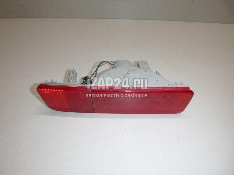 Задняя противотуманная фара Mitsubishi Outlander  2005 
