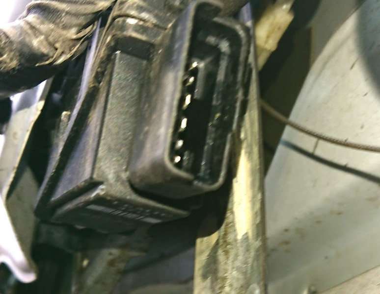 Стеклоподъемник левый водительский Renault Laguna 2  2002 хетчбек 1.9 Дизель 