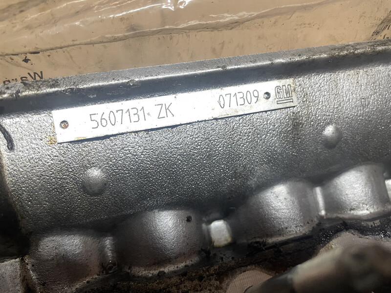 Головка двигуна Opel Astra  2005 універсал 1.6 Бензин 