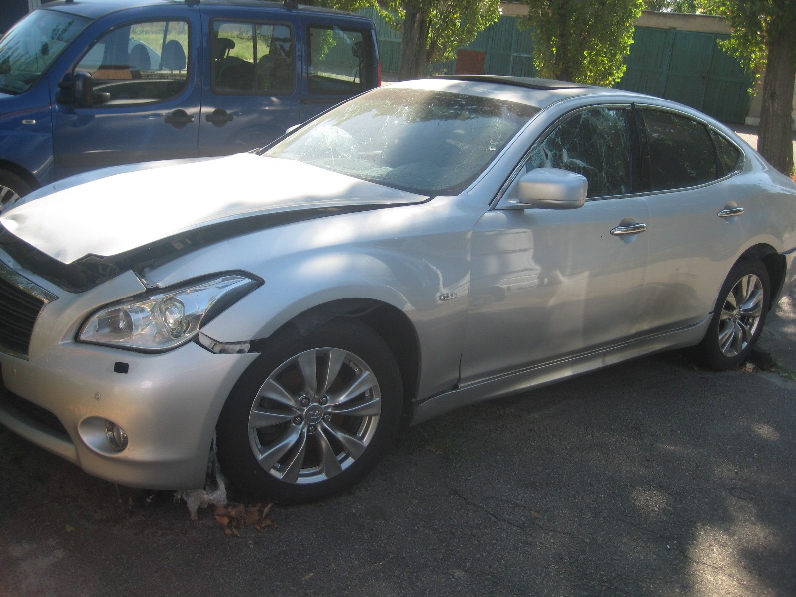 Переднее сидение Infiniti M37 GL 2012 3.7 Бензин Киев