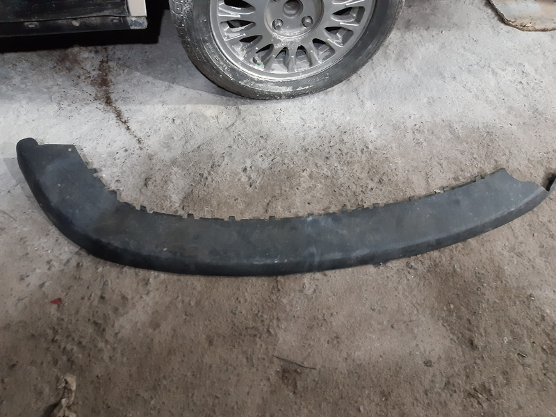 0908701 Volkswagen Golf 5  2004 хэтчбек 1.9 Дизель Казатин
