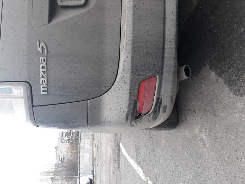 Задняя левая противотуманка Mazda 5  2008 2.0 Бензин 