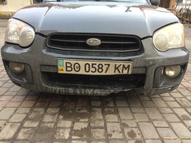 Бампер передний Subaru Impreza хэтчбек 2005 г.  1.6 л бензин Тернополь
