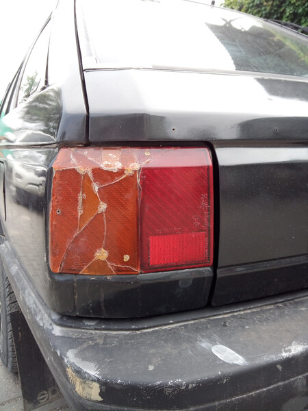 Стоп задній лівий Nissan Sunny B12  1989 хетчбек 1.6 Бензин 