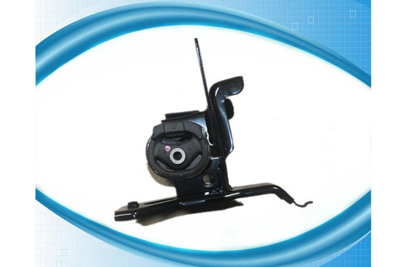 Опора двигателя левая Toyota Yaris хэтчбек 2008 г.  1.3 л бензин Ровно