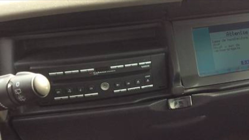 Автомагнитола Renault Grand Espace  2004 3.0 Дизель Одесса