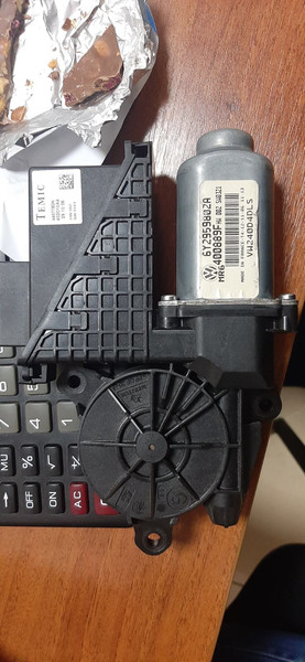 Блок управл центральным замком 6y2959802a Volkswagen Polo 4  2007 хэтчбек 1.4 Бензин Киев