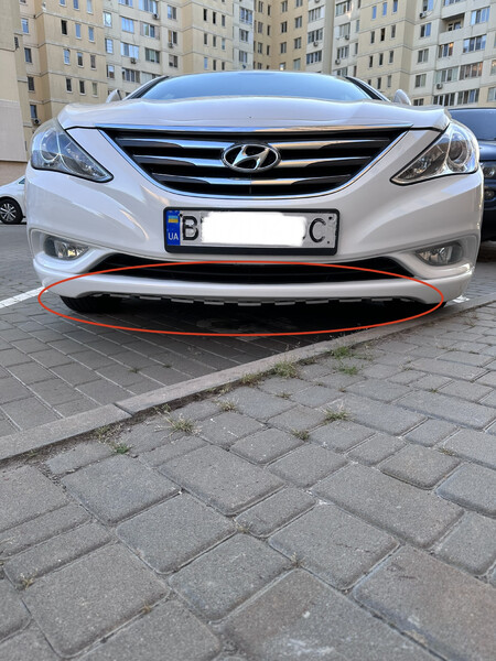 Накладка переднего бампера Hyundai Sonata 2014 г.  2.0 л бензин Одесса