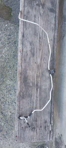 Трубка кондиционера тонкая с клапаном сервисным Nissan Leaf  2014 хетчбек 1.0 Электро Жовті Води