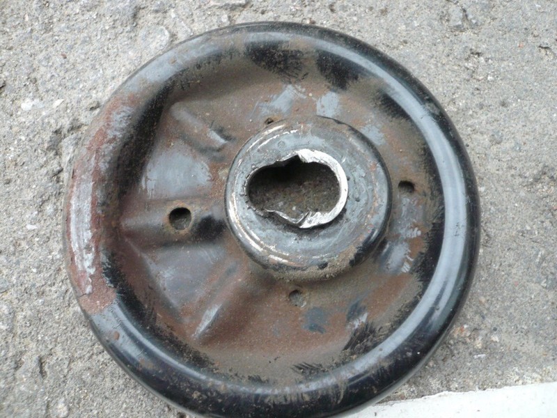 Проставка пружины верхняя Mitsubishi Carisma  2000 1.6 Бензин Ровно