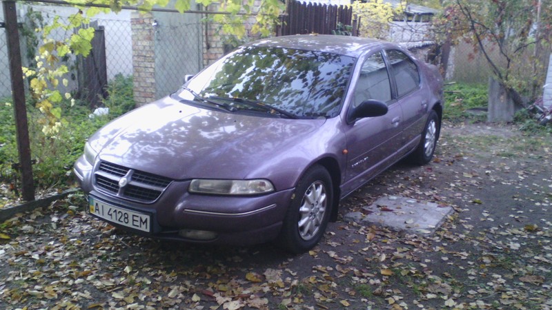 Бампер передний Chrysler Stratus 1995 г.  2.5 л бензин Киев