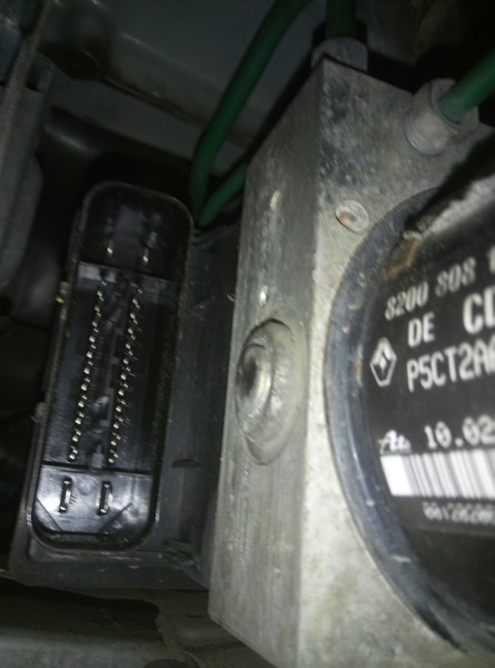 Блок ABS Renault Grand Espace  2011 2.0 Дизель Ивано-Франковск