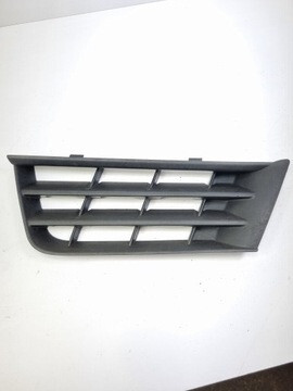 Решітка бампера ліва Renault Laguna 2  2006 хетчбек 1.6 Бензин 