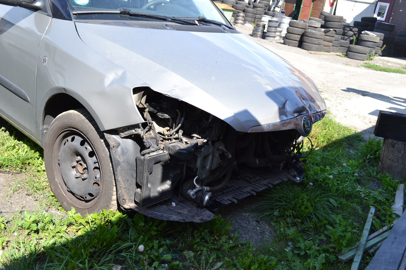 Капот Skoda Fabia 2 універсал 2011 р.  1.6 л дизель Рівне
