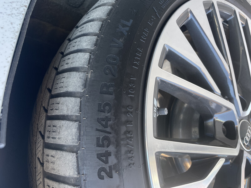 Резина летняя Audi e-tron GT  2022 Гостомель