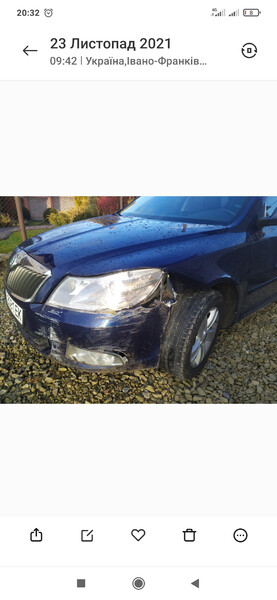 Фара передняя Skoda Octavia A5 2012 г.  1.6 л бензин