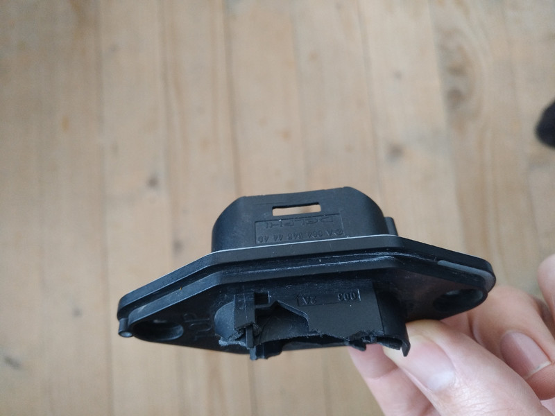 Защелка traeger a0045454440 Mercedes-Benz C-Class  2010 универсал 2.2 Дизель Хмельницкий