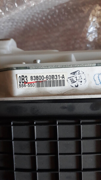 Щиток приладів 83800-60B31-A   Toyota Land Cruiser