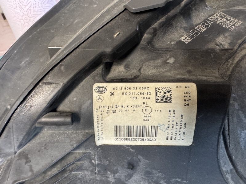 Фара права full led mercedes w212 rest Mercedes-Benz E-Class  2014 