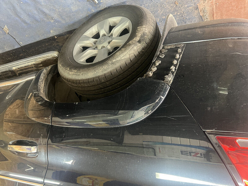 Накладка крыла Toyota Land Cruiser Prado 150 универсал 2012 г.  4.0 л бензин