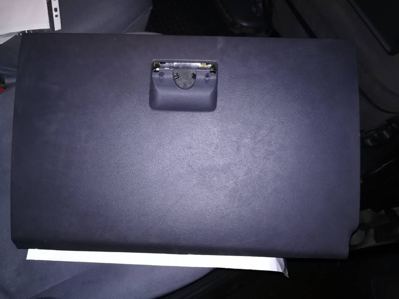 Бардачок Volkswagen Sharan  2003 1.9 Дизель Львов