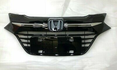 Решетка радиатора в сборе Honda HR-V  2016 1.6 Бензин Днепр