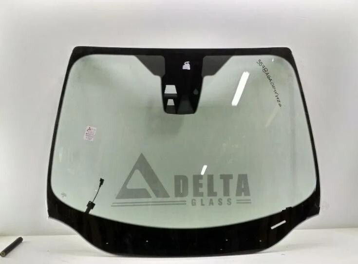 Стекло лобовое Ford Focus 3 универсал 2017 г.  2.0 л дизель