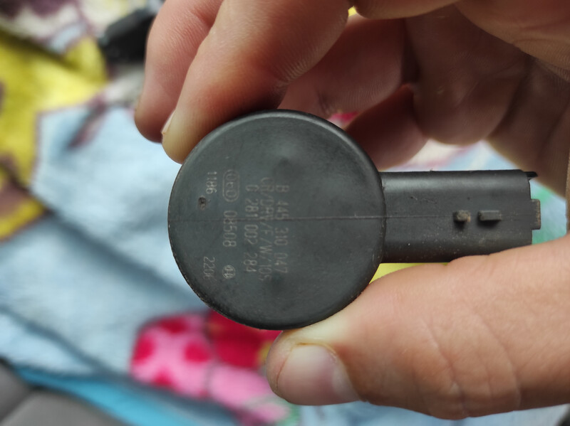 Регулятор давления тнвд Peugeot 806  2000 2.0 Дизель 