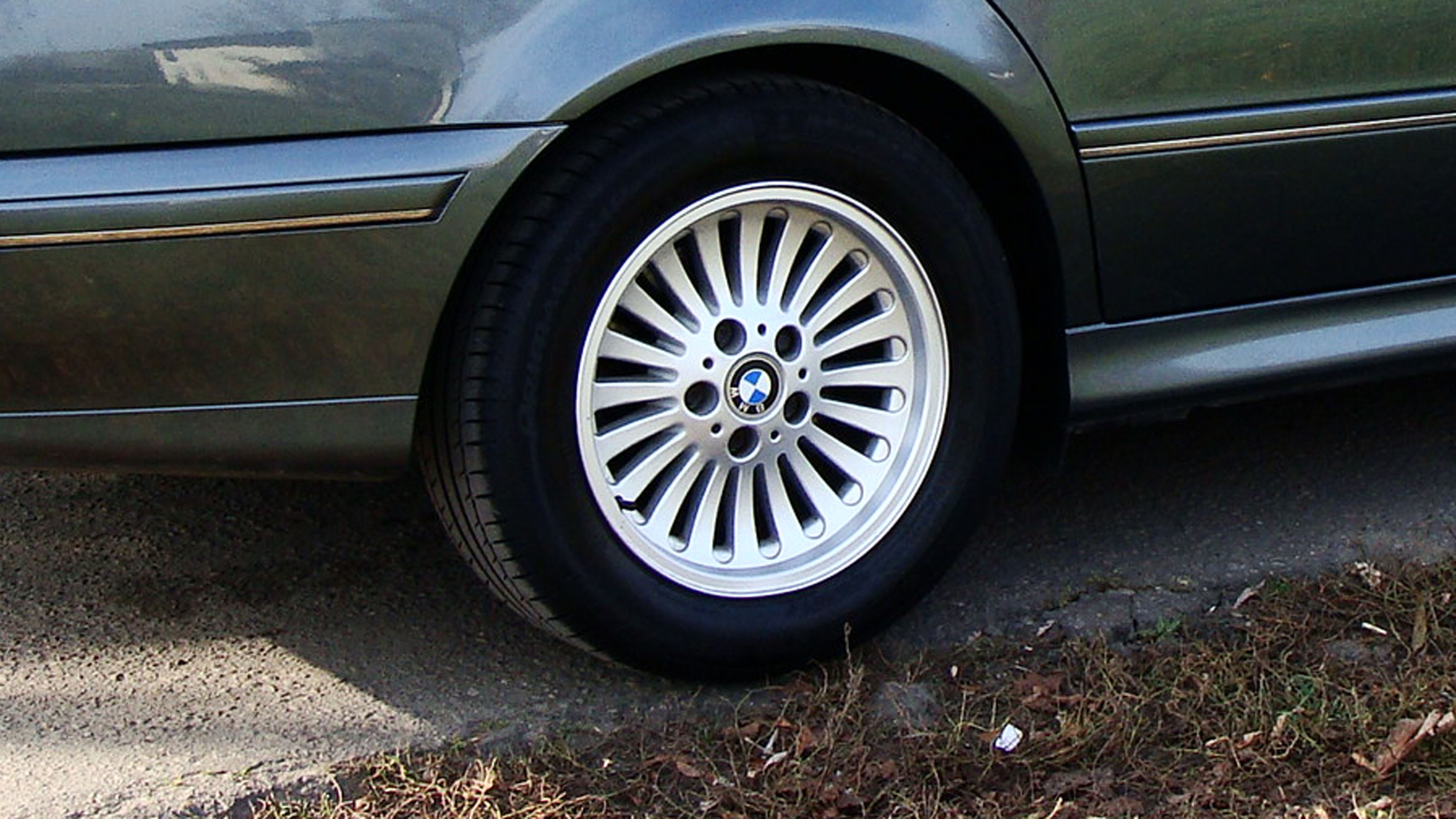 Диски легкосплавные BMW 5 Series E39 TDI 2003 2.5 Дизель Винница