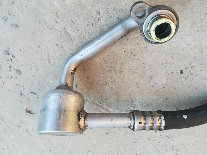 Патрубок кондиционера Ford B-Max  2013 универсал 1.0 Бензин Одесса