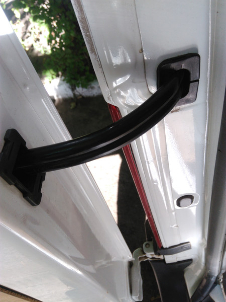 Трубка втулка электропроводки задней роспашной двери Ford Transit  2013 2.2 Дизель Кропивницкий