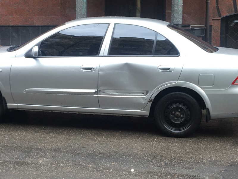 Молдинг Nissan Almera N17  2012 1.6 Бензин Харьков