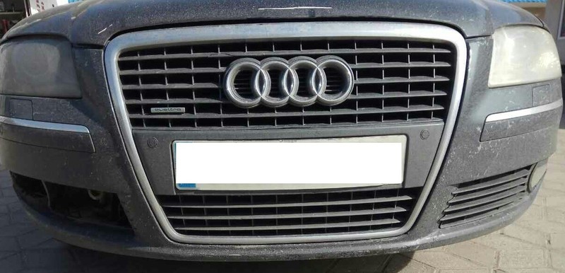 Вставка противотуманной фары 4E0 807 682 AD 01C   Audi A8