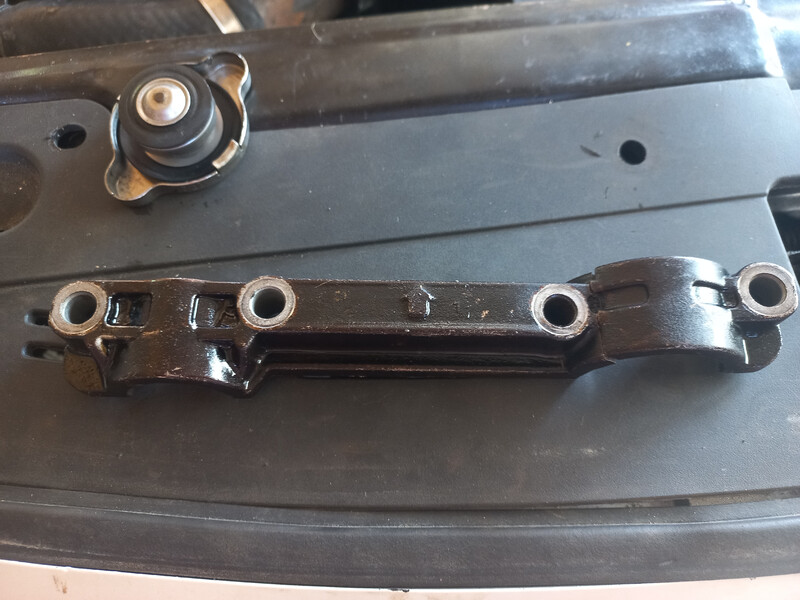 Бугель распредвала Kia Optima Gdi 2012 г.  2.4 л бензин Борисполь