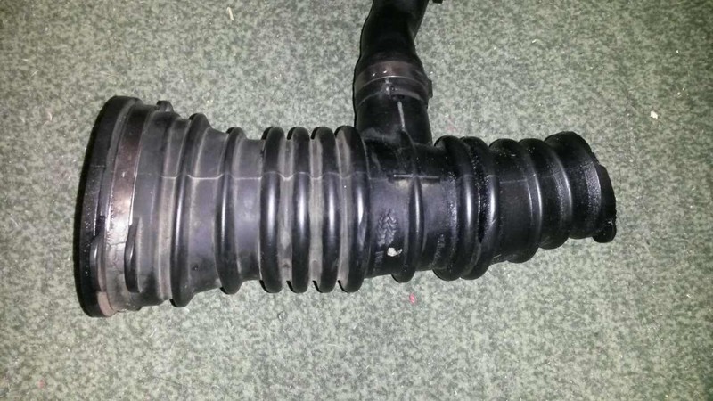 Патрубок Mazda 3 BK  2008 1.6 Дизель Мукачево