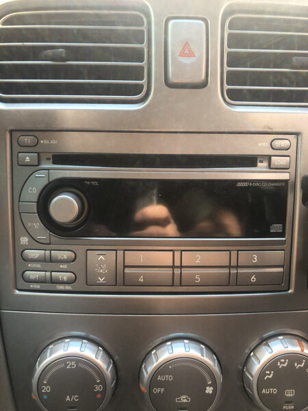 Автомагнитола Subaru Forester SG универсал 2004 г.  2.0 л бензин Киев
