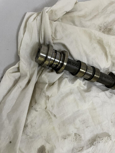 Распредвал выпускной 1729166   Ford Mondeo