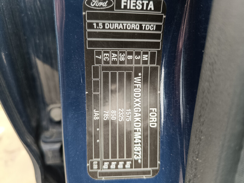 Бампер задній форд фієста мк7 Ford Fiesta MK7  2015 хэтчбек 1.5 Дизель 
